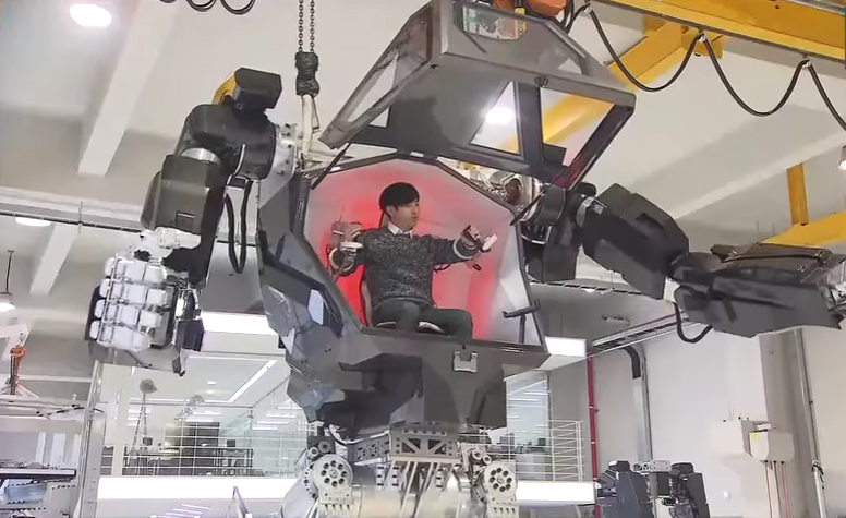 South Korean Robot Mimics Movements of Human Operator