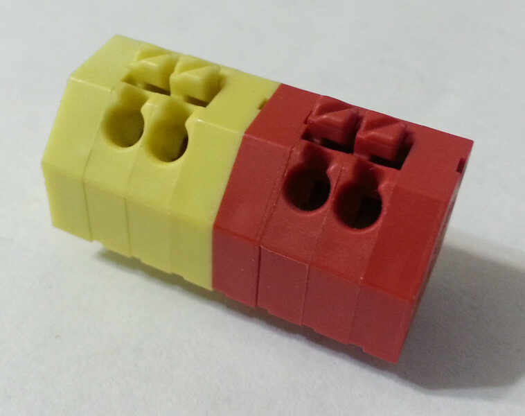 NEW Listing! FREE Shipping! Terminal Block Connector Strip 1 Conductor 4-Pole 3.5mm PCB WAGO 250-005 10pcs