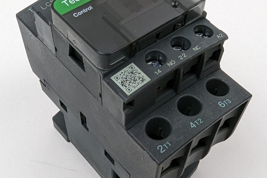 NEW Listing! FREE Shipping! Schneider Contactor LC1D32B7 IEC Contactor 24Vac Coil DIN Rail 600VAC 30HP  32A