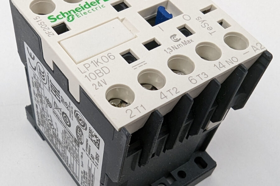 NEW Listing! FREE Shipping! Schneider Contactor Miniature LP1K0610BD 24Vdc Coil DIN Rail 690VAC 6A 3HP NEW