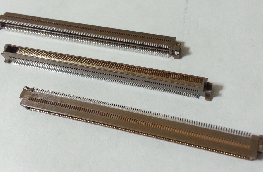 NEW Listing! FREE Shipping! PCB Mount Connector Plug AMP FH 140-Pin 176380-6 NEW NOS 40pcs