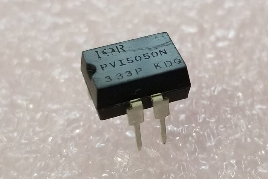 NEW Listing! FREE Shipping! Optoisolator Photovoltaic 1Ch 4KV 5-10Vout 8-Pin DIP Infineon PVI5050N NEW 25pcs
