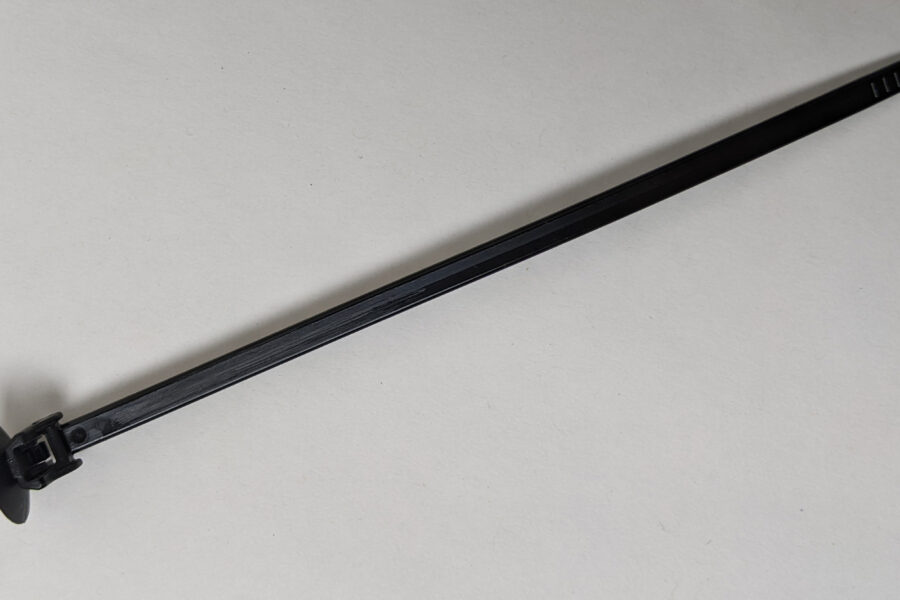 NEW Listing! FREE Shipping! Panduit Cable Ties Coated Stainless Steel Strap 24.4″ 300lb MSC6W38T15-L6 50pcs