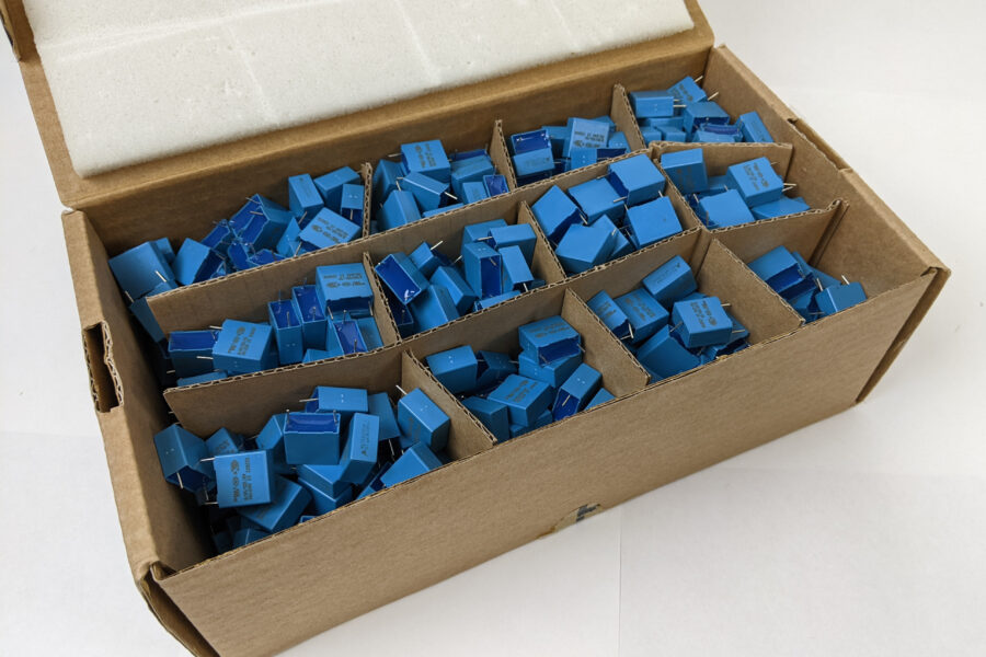 NEW Listing! FREE Shipping! Safety Capacitor Polypropylene 0.47uF X2 305V EPCOS / TDK B32922C3474K 500pcs