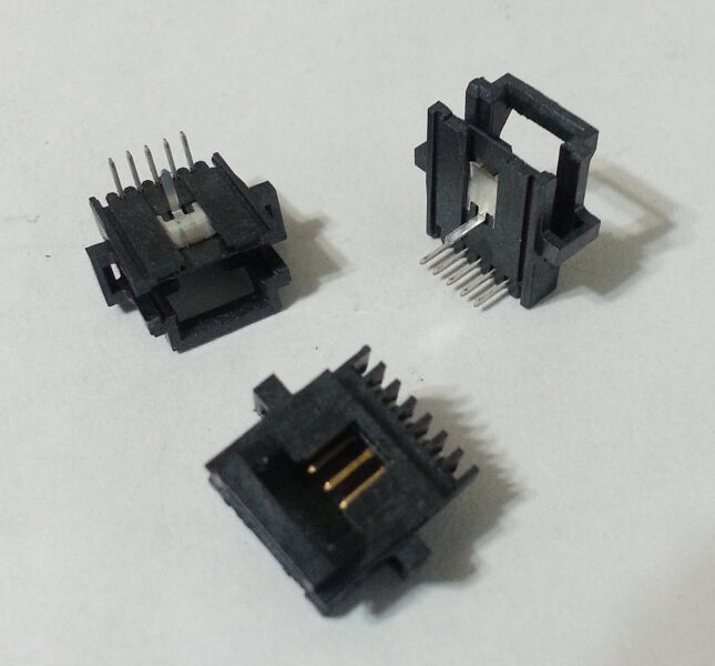 NEW Listing! FREE Shipping! Header Connector 5-Pin Gold Plated Pins TE Connectivity AMP 104074-2 NEW 40pcs