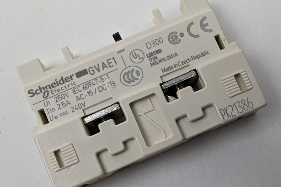 NEW Listing! FREE Shipping! Schneider Electric Contact Block Aux Manual Motor Starter Assy 240Vac GVAE1 NEW