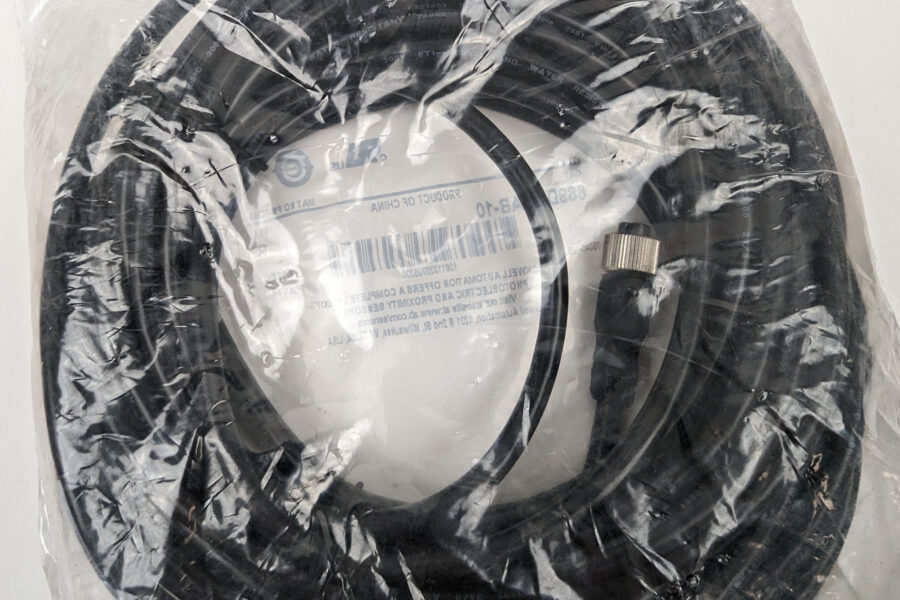 NEW Listing! FREE Shipping! Allen-Bradley Cordset DC Micro 8-Pin Female Straight 10m 24AWG 889D-F8AB-10 NEW