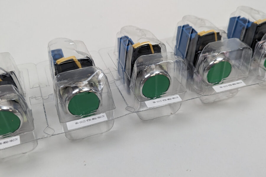 NEW Listing! FREE Shipping! 5pc Omron Switch Pushbutton SPST-NO Panel Mount Green 22mm A22NN-RNM-NGA-G100-NN