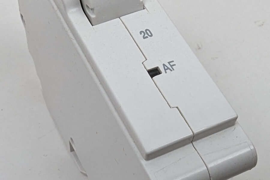 NEW Listing! FREE Shipping! Leviton Circuit Breaker LB120-AF 20A 1Pole AFCI Branch wHydraulic Mag Trip 120V