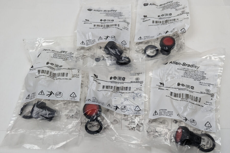 NEW Listing! FREE Shipping! 5pc Allen-Bradley Push Button Illuminated Flush Red 22mm Momentary 800FP-LF4 NEW
