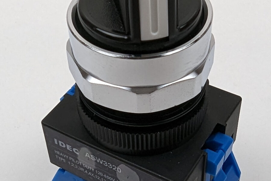 NEW Listing! FREE Shipping! IDEC Selector Switch 3-Position Momentary 2NO Panel Mount 22mm TW Series ASW3320