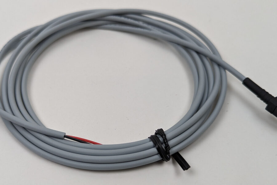 NEW Listing! FREE Shipping! Festo Plug Socket Connector Assembly 3Pin 2.5m Cable NEBV-H1G2-P-2.5-N-LE2 NEW