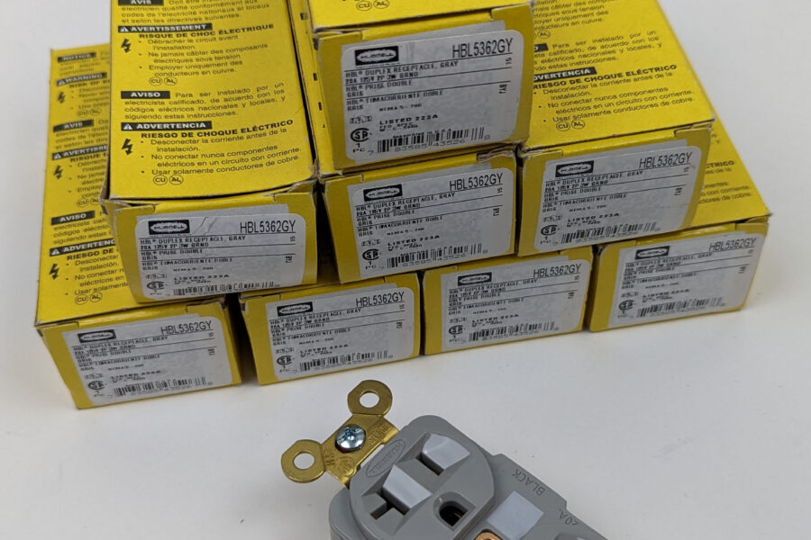 NEW Listing! FREE Shipping! 8 Hubbell Duplex Receptacle Gray 20A 125V 2-Pole 3-Wire Grounding HBL5362GY NEW