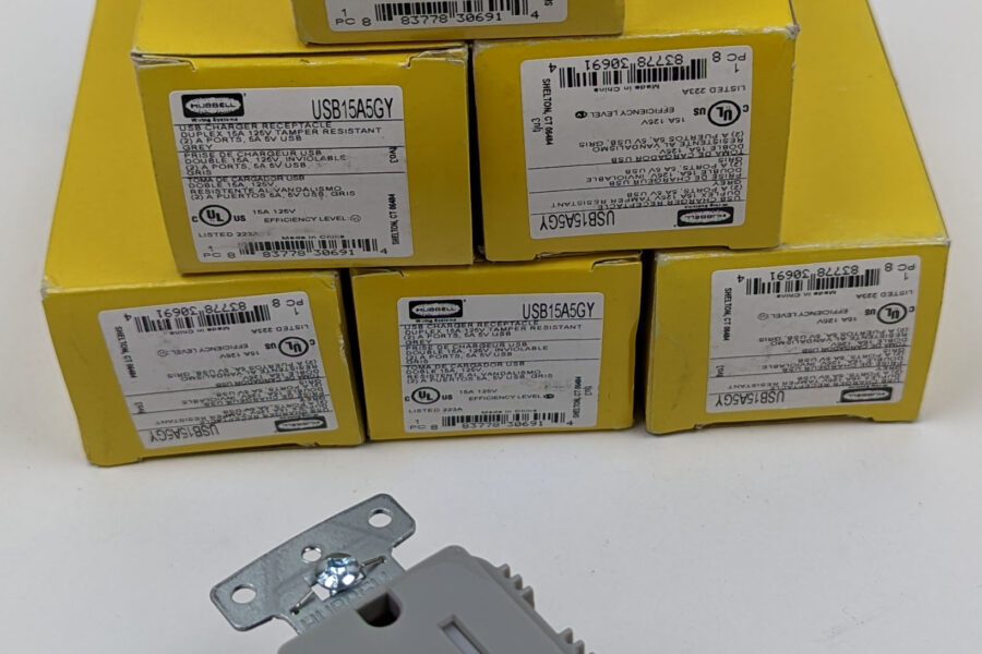 NEW Listing! FREE Shipping! 6 Hubbell USB Charger Duplex Receptacle Tamper Resistant Gray 15A 125V USB15A5GY