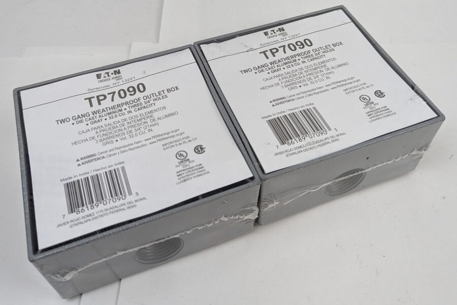 NEW Listing! FREE Shipping! 2 EATON Crouse-Hinds 2-Gang Weatherproof Outlet Box Gray Three 3/4″ Holes TP7090