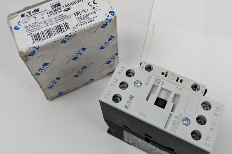 NEW Listing! FREE Shipping! EATON Contactor DILM25-10 25A 690Vac 3Pole 24Vdc Coil XTCE025C10 Series NEW
