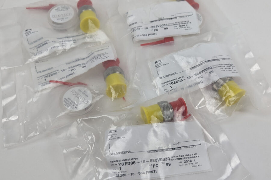 NEW Listing! FREE Shipping! 5 Circular Connector GED06-10-5S8 MIL Spec 5 Pin TE Connectivity / DEUTSCH NEW
