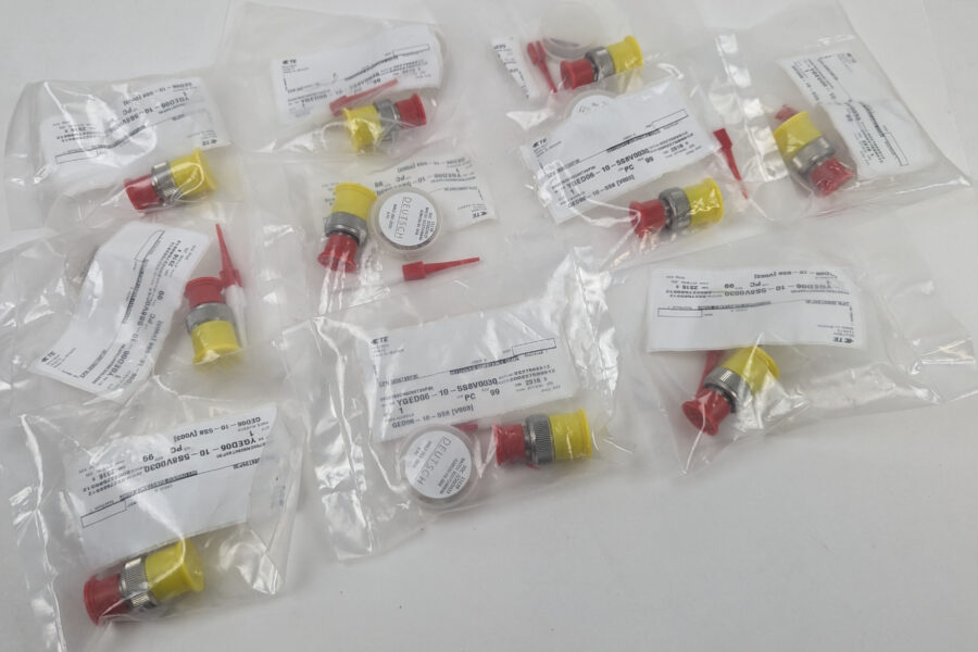 NEW Listing! FREE Shipping! 10 Circular Connector GED06-10-5S8 MIL Spec 5 Pin TE Connectivity / DEUTSCH NEW