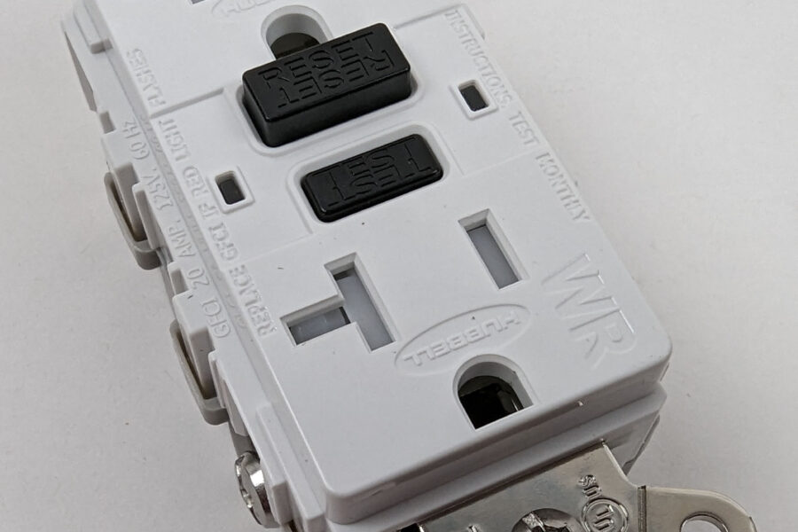 NEW Listing! FREE Shipping! Hubbell GF5362SGW GFCI Receptacle Tamper Resistant White 20A 125Vac 5-20R NEW