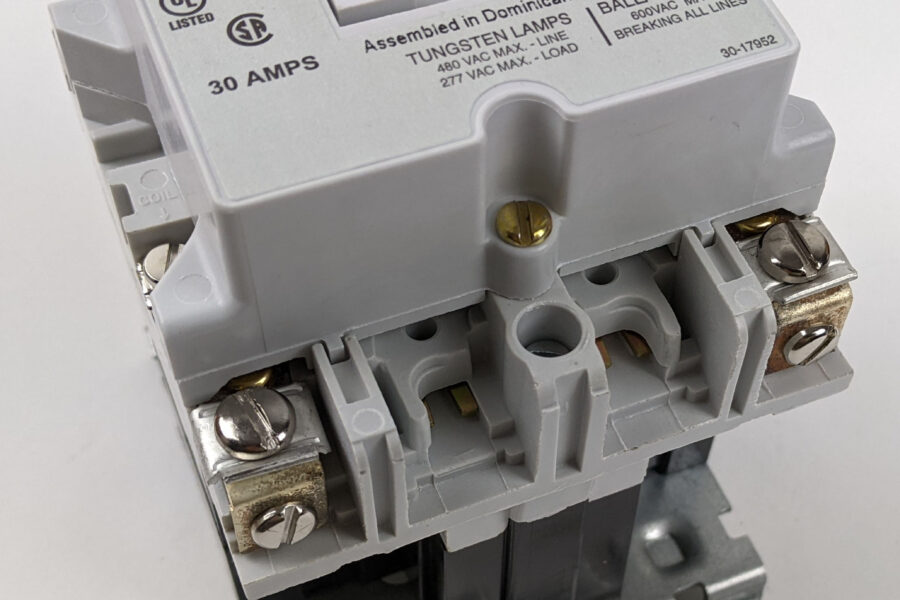NEW Listing! FREE Shipping! EATON A202K1BA A202 Lighting Contactor 30A 600Vac 2Pole 120VAC Coil Series NEW