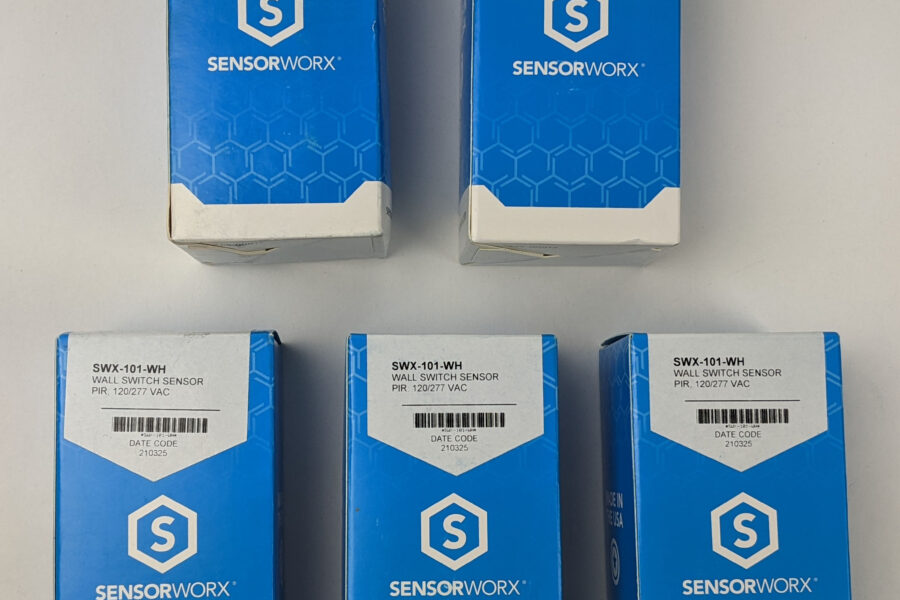 NEW Listing! FREE Shipping! SWX-101-WH SensorWorx Wall Switch Sensor PIR 1-Pole Auto On 120-277V White NEW 5