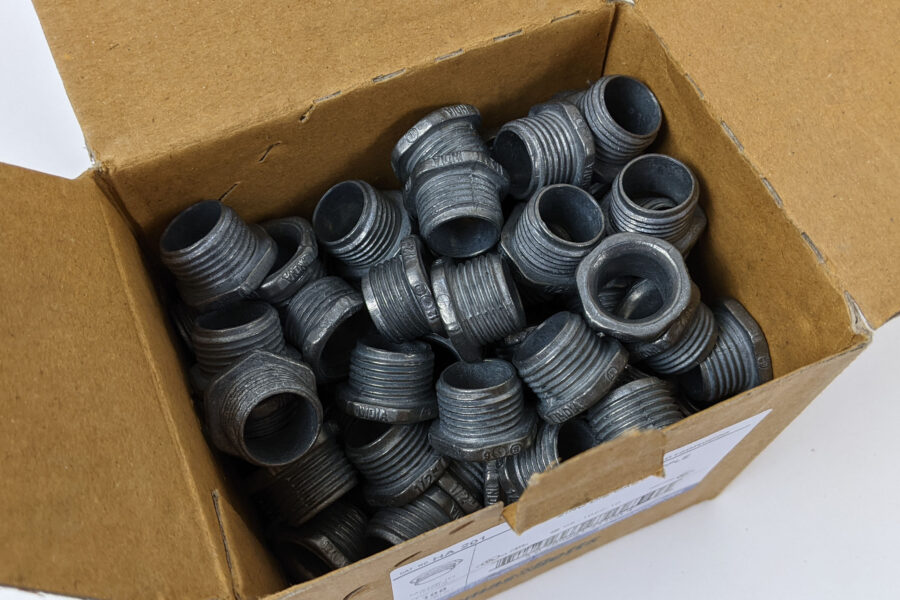 NEW Listing! FREE EXPEDITED PRIORITY MAIL Shipping! Thomas & Betts CAT# HA 201 QTY:100 1/2″ Rigid Conduit Nipple – Zinc Die Cast NEW