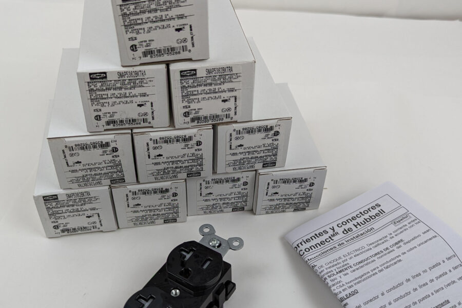 NEW Listing! FREE EXPEDITED PRIORITY MAIL Shipping! 10 Hubbell Duplex Receptacle Black 20amp 125V Snapconnect SNAP5362BKTRA NEW