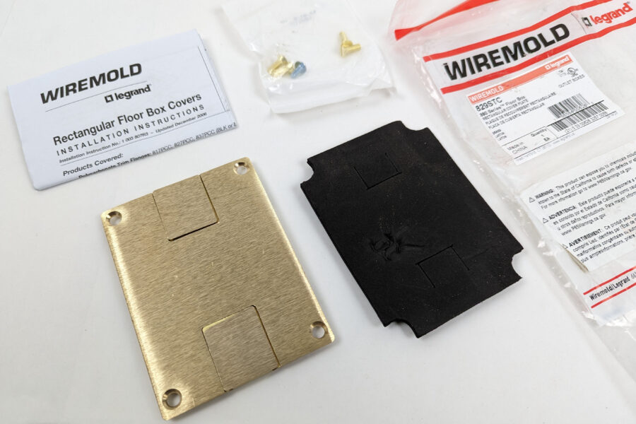 NEW Listing! FREE EXPEDITED PRIORITY MAIL Shipping! 829STC Wiremold Legrand Floor Box Cover Plate Solid Brass 1-Gang Rectangular NEW