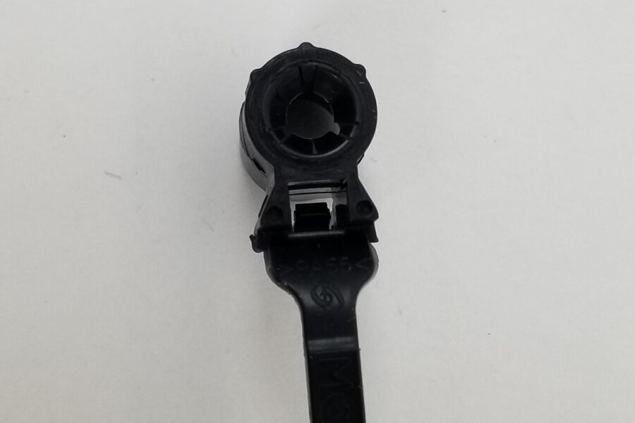 NEW Listing! FREE EXPEDITED PRIORITY MAIL Shipping! 20146-0 M6 Compact Threaded Weld Stud Cable Ties 6.82″ Avery Dennison 500pcs NEW