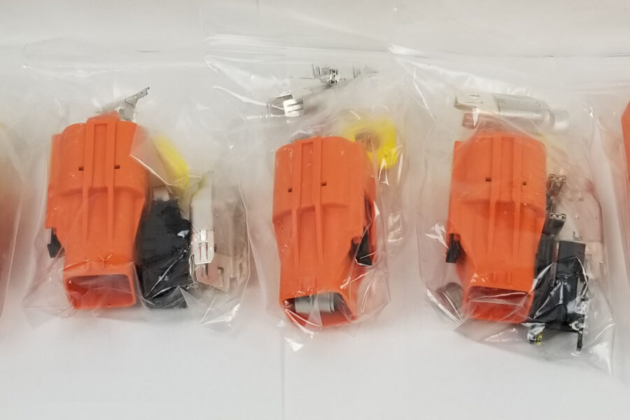 NEW Listing! FREE EXPEDITED PRIORITY MAIL Shipping! 5 TE Connectivity YHVA630-2PHM-6MM-A Automotive Connector HVA630-2phm 2-Pin NEW