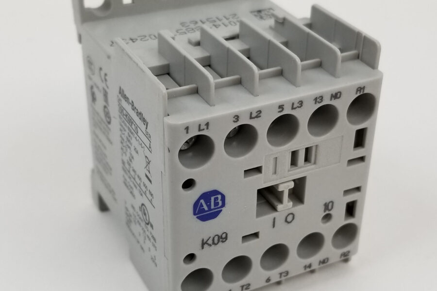 NEW Listing! FREE EXPEDITED PRIORITY MAIL Shipping! Allen-Bradley 100-K09ZQ10 Mini Contactor 9A 12Vdc 3 NO Main Poles 1 NO AUX NEW