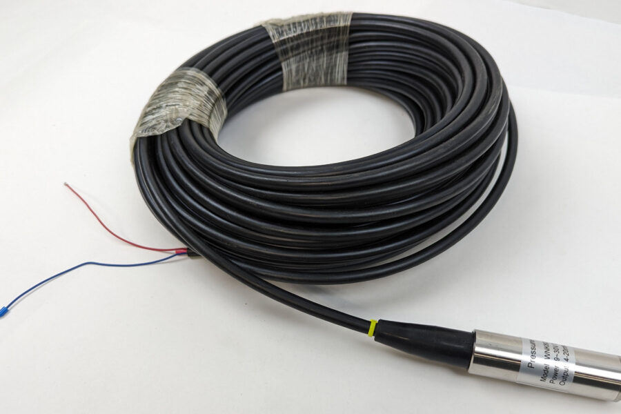 NEW Listing! FREE EXPEDITED PRIORITY MAIL Shipping! WNK WNK8010-TT Pressure Transmitter Water Level Sensor 4 – 20mA Output 100ft NEW