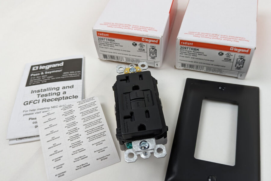 NEW Listing! FREE EXPEDITED PRIORITY MAIL Shipping! 2 Legrand Pass Seymour 2097TRBK Black GFCI Duplex Receptacle 20A TamperResistant