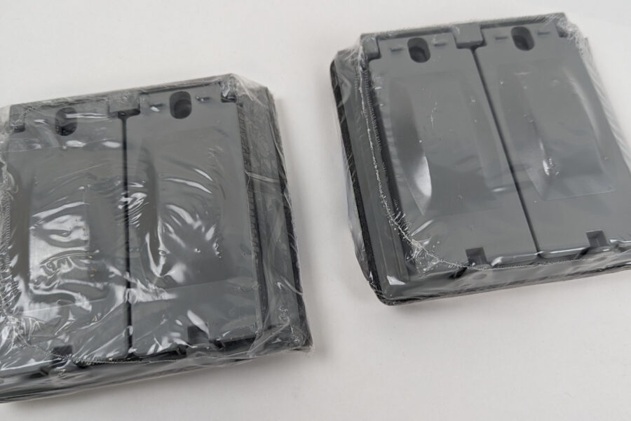 NEW Listing! FREE Shipping! 2 Topaz WC2225 Outdoor 2-Gang Flip Weatherproof Metal Cover Gray Vertical 16in1
