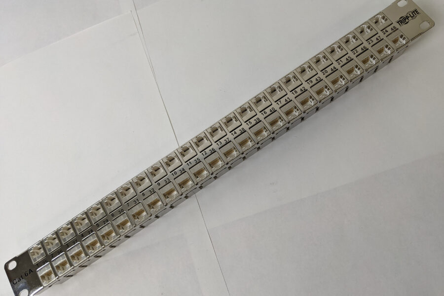 NEW Listing! FREE EXPEDITED PRIORITY MAIL Shipping! Tripp Lite 48-Port 1U Rack-Mount Shielded Cat6a Patch Panel RJ45 N254-048-SH-6A