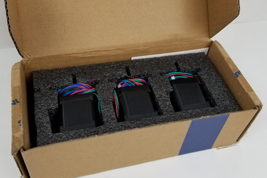NEW Listing! FREE EXPEDITED PRIORITY MAIL Shipping! 3 Stepperonline 17HS19-2004S1 Stepper Motor NEMA 17 1.65″x1.65″x1.89″ 12Vdc NEW