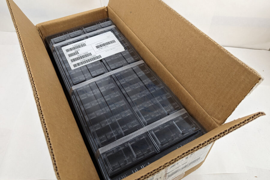 NEW Listing! FREE EXPEDITED PRIORITY MAIL Shipping! 600 Tyco Electronics 1393293-7 VFMA-15F41 Relay 12Vdc SPDT 25A Plug-In NEW