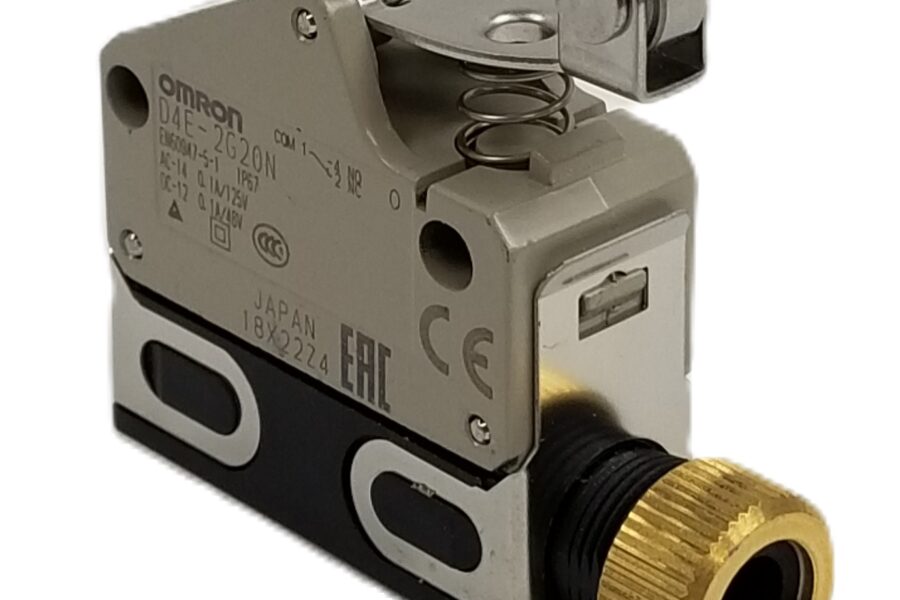 NEW Listing! FREE EXPEDITED PRIORITY MAIL Shipping! Omron D4E-2G20N Sealed Switch Snap Acting Lever IP67 100mA SPDT 125Vac 30Vdc NEW