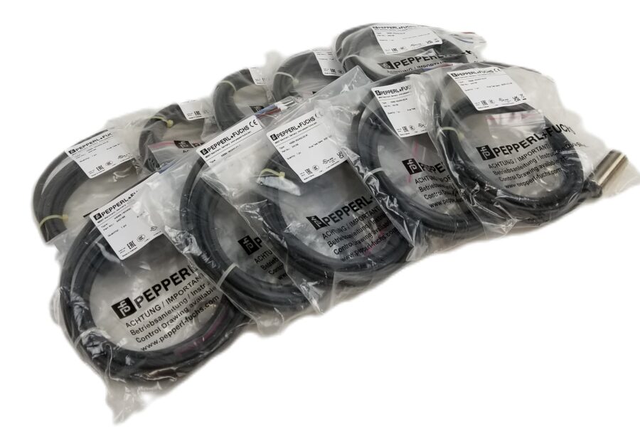 NEW Listing! FREE EXPEDITED PRIORITY MAIL Shipping! 10 Pepperel+Fuchs NBB8-18GM50-E2-M Inductive Proximity Sensor 8mm 5-60Vdc NEW