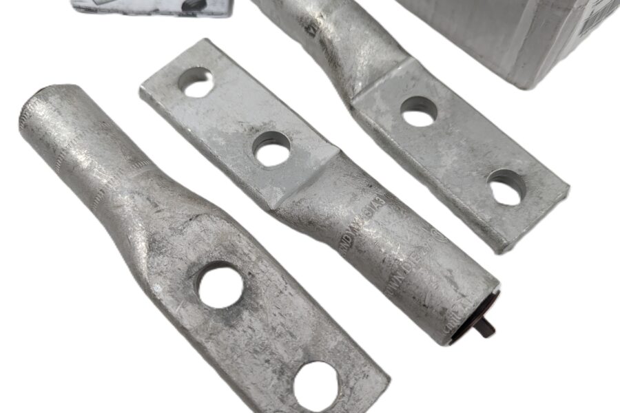 NEW Listing! FREE EXPEDITED PRIORITY MAIL Shipping! 5pcs BURNDY YA31A3 2-Hole Lug Compression Connector Straight Barrel 350kcmil NEW