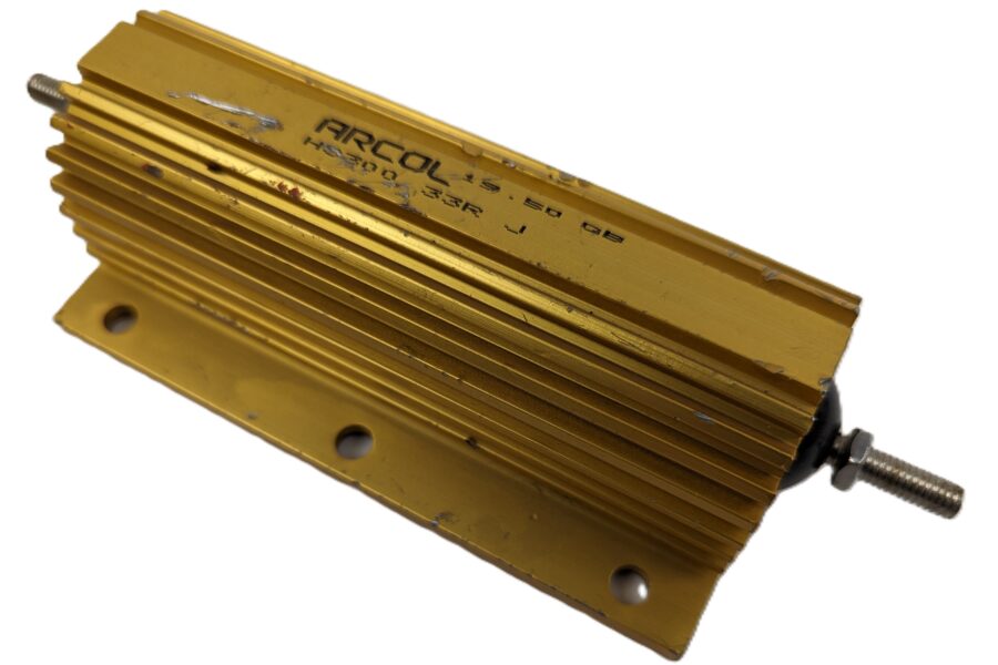 NEW Listing! FREE Shipping! Ohmite ARCOL HS300 33R J Power Resistor Wire Wound 33Ohm 300Watt 5% Chassis Mount