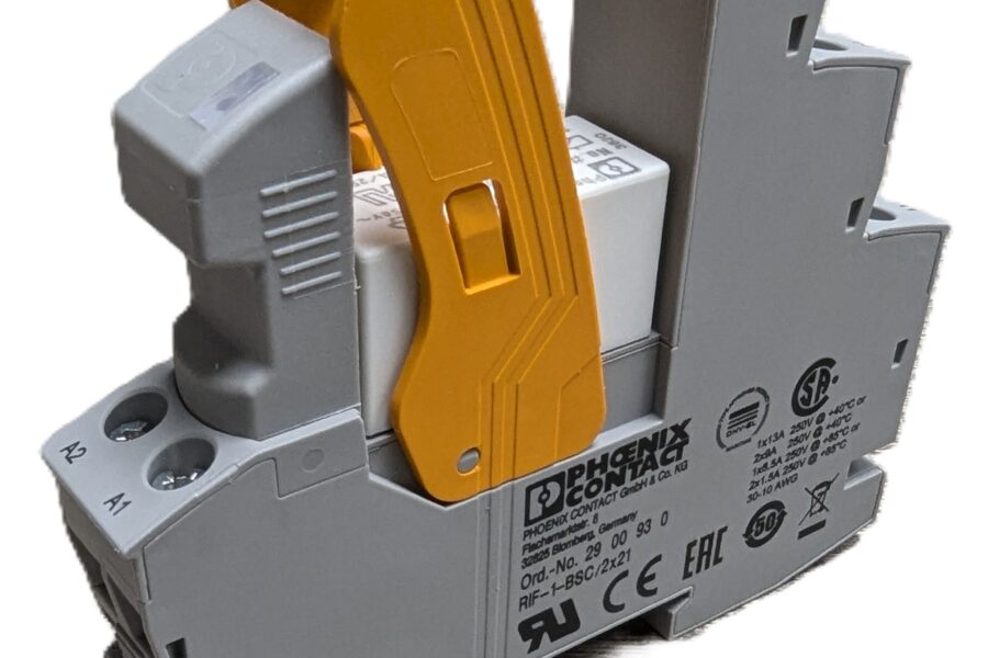 NEW Listing! FREE EXPEDITED PRIORITY MAIL Shipping! 10 Phoenix Contact 2903350 Relay Module DPDT 8A 24Vdc RIF-1-RSC-LDP-24DC/2X21