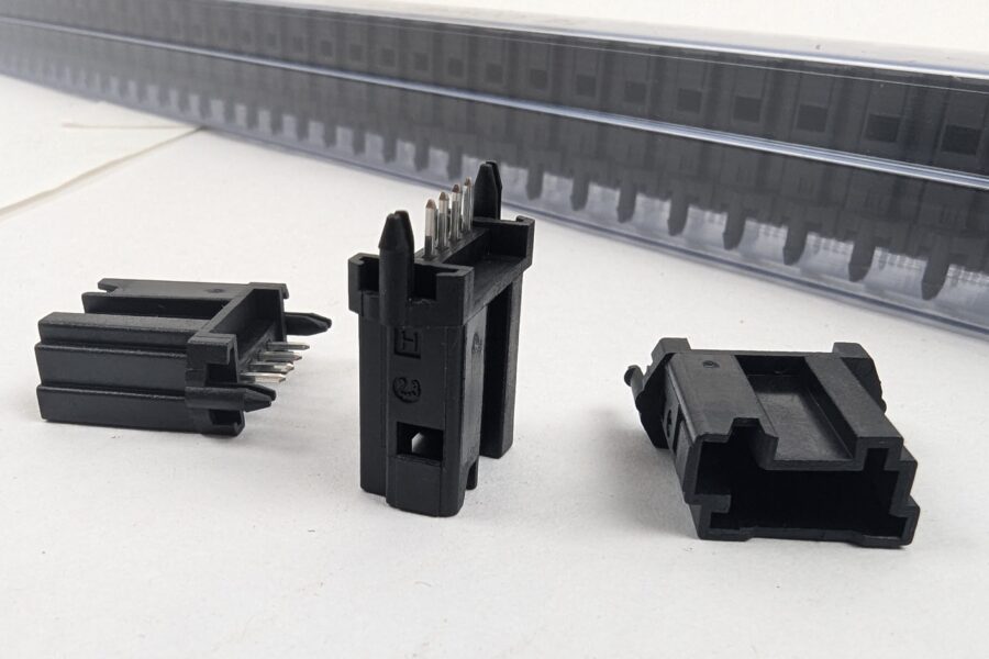 NEW Listing! FREE EXPEDITED PRIORITY MAIL Shipping! 2800 TE 1379165-1 Header Connector MQS Shrouded Vertical 4-Pin 2.54mm 0.1″  NEW
