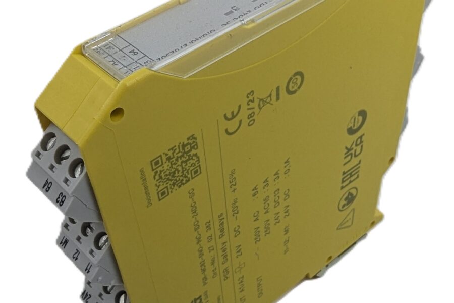 NEW Listing! FREE EXPEDITED PRIORITY MAIL Shipping! Phoenix Contact 2702382 Extension Module Specialty Controller NO Relays NEW