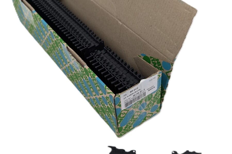 NEW Listing! FREE EXPEDITED PRIORITY MAIL Shipping! 50 Phoenix Contact 3046032 Fuse Modular Terminal Blocks UT 4-HESI (5×20) NEW
