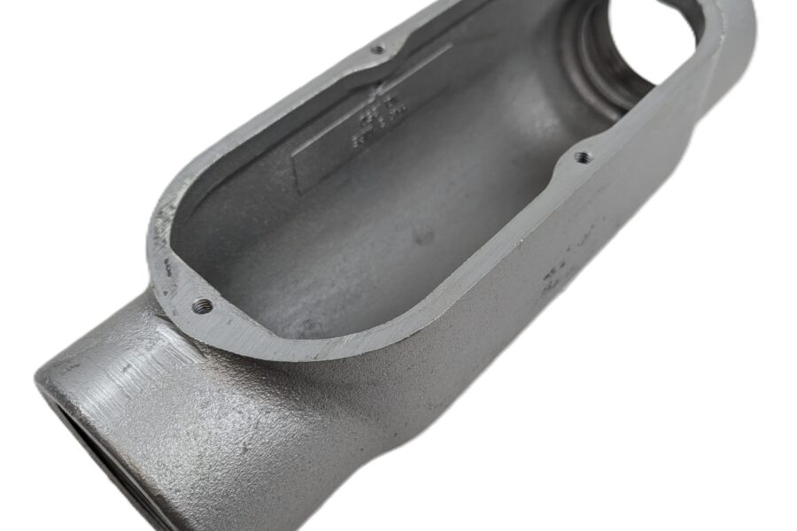 NEW Listing! FREE EXPEDITED PRIORITY MAIL Shipping! EATON Crouse-Hinds C88 Conduit Outlet Body 3″ Condulet Form 8 C Shape 2 Hubs NEW