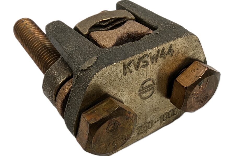 NEW Listing! FREE EXPEDITED PRIORITY MAIL Shipping! Burndy KVSW44 OKLIP Mechanical Connector with Spacer Bar 500-1000 kcmil Run NEW