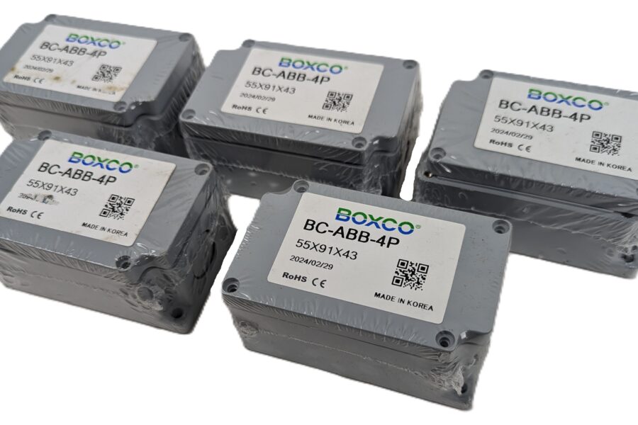 NEW Listing! FREE EXPEDITED PRIORITY MAIL Shipping! 5 BOXCO BC-ABB-4P Terminal Block Junction Box Plastic ABS 4 Position IP66/7 NEW