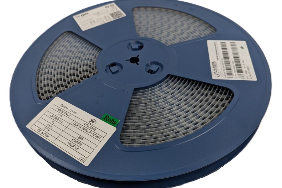 NEW Listing! FREE EXPEDITED PRIORITY MAIL Shipping! 1000 QANTEK 70417705 Quartz Crystal AT-Cut 4.000Mhz 18pF QCP94.00000F18B35R NEW