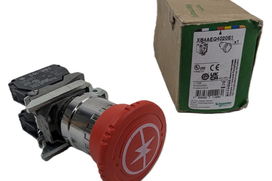 NEW Listing! FREE EXPEDITED PRIORITY MAIL Shipping! Schneider XB4AEQ4020S1 Push Button Switch Red with 2-NC Panel Mount 22mm NEW